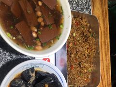 -湘下佬·老长沙吃货铺(酃湖万达店)
