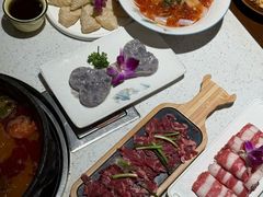 -贵府酸汤牛肉火锅·贵州老字号(飞山街店)