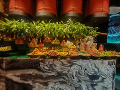 -雍容荟帝王蟹活龙虾展台自助(IFS黑金店)