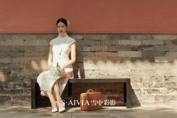 -雪中彩影婚纱摄影·微光艺术中心