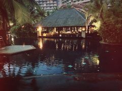 -三亚湾海居铂尔曼度假酒店