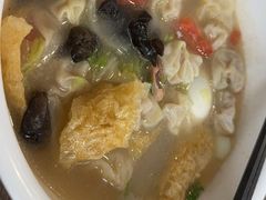 三鲜馄饨-刘长兴(逸仙桥店)