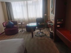 -上海浦东假日酒店