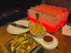 -Famous肥猫墨西哥音乐餐吧(五棵松华熙LIVE店)