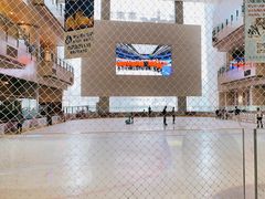 -冰纷万象滑冰场(二七万象城店)