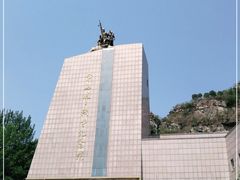 -平西抗日烈士陵园