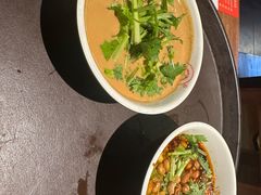 -万记麻辣烫国展总店