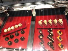 -圣丰索菲特·2 On 988 Café 自助餐厅