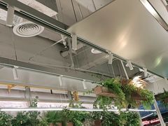 -老乡鸡(上海白玉兰广场店)