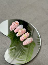 -小乐化妆美甲半永久培训学校