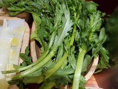 -独食火锅·半米屋台(直营总店)