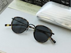 -目艮眼镜SHOWROOM(品牌集合店)