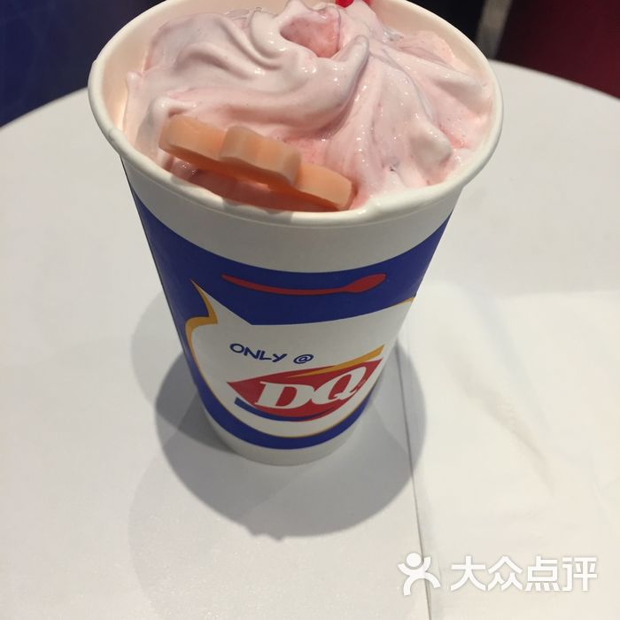 dq冰淇淋奥利奥芝士图片