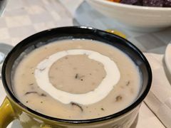 奶香蘑菇汤-西堤牛排(南京龙江店)