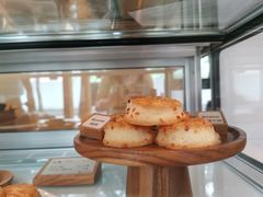 -SKROLL卡特司库·蛋糕定制·生吐司·司康(古北程家桥店)