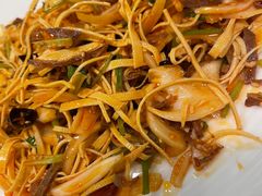 -黄家饺子东北特色菜馆(湖滨商业街店)