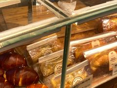 -方炉·天然食材面包店(青秀店)