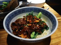 -沪西老弄堂面馆(定西路店)