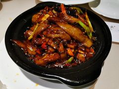 鱼香茄子煲-老码头黑皮肘子锅包肉(赣水路店)