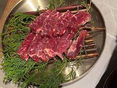 -草家酱蟹炭火烤肉店(珲春南路一店)