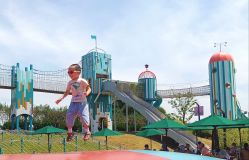 -季高兔窝窝亲子园(上海薰衣草公园店)