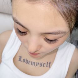 -七彩虹美甲美睫 半永久