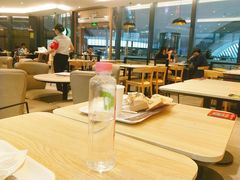大堂-德克士(西站站内店)