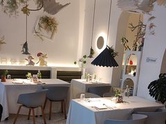 -春树下·树屋花房西餐厅(罍街AS1980店)