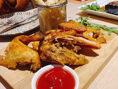 巴伐利亚烤鸡-LENBACH兰巴赫西餐啤酒坊(大连东港店)