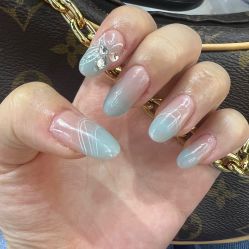 -J·花崎美睫美甲