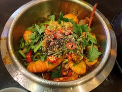 -大头虾越式风味餐厅(光明广场店)