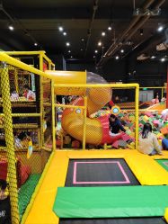 -蹦蹦跳跳(新奥购物中心店)