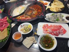 -渝香居重庆火锅(铁西三道街店)