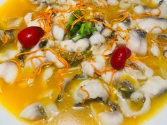 -山城外·非遗酸菜鱼(盛龙广场店)