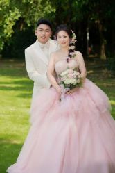 点击看大图 -挪娅婚纱摄影皇家会所