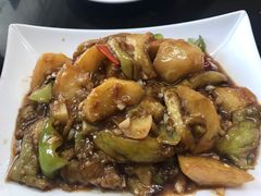 地三鲜-东北酱骨头馆(蓁巷店)