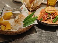 -小小集渔·泰式大排档(太古里香槟店)
