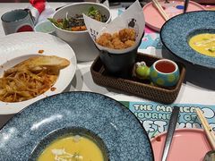 -水桶王国主题餐厅·聚会·生日派对·亲子活动·家庭套餐(亚龙湾希尔顿店)