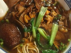 -沪西老弄堂面馆(定西路店)