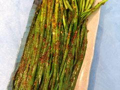 烤韭菜-千岛蚝高压锅生蚝·人参火锅(白云万达店)