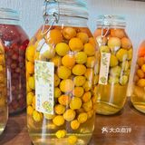 面包、咖啡都很好，唯独酒不给卖，不好[快哭了]