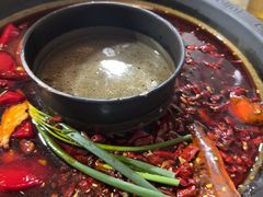 -黄潇洒老火锅(九眼桥宏济巷店)