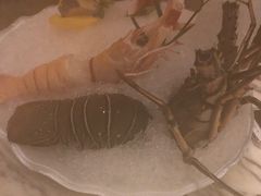-雍和会海鲜姿造自助(湖东路店)