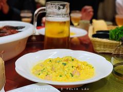 -老船夫婚宴婚庆会馆(延吉路店)
