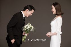 -雪中彩影婚纱摄影·微光艺术中心