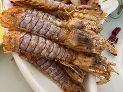 -覃记海鲜美食餐厅