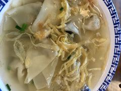 -笑来喜馄饨小笼工坊店(湖滨街店)