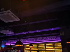 -Helens海伦司(海外联谊大厦店)