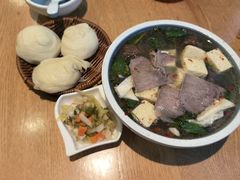 -金莹丸子汤清真(朝外SOHO店)