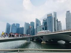 -詹爷爷乌节路街头冰淇淋